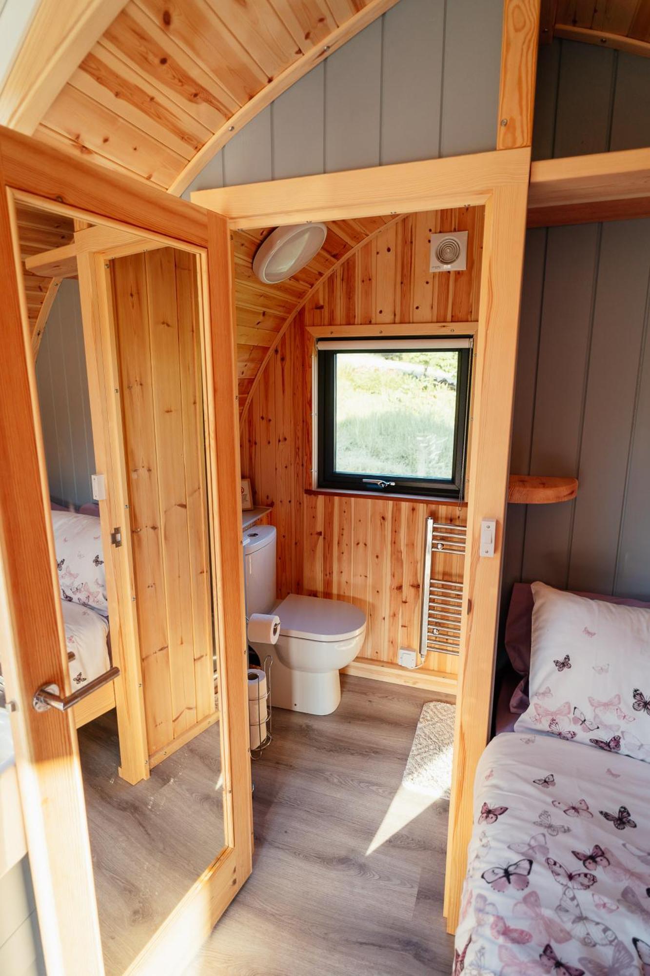 Glamping Pods Apartment Milngavie Ngoại thất bức ảnh